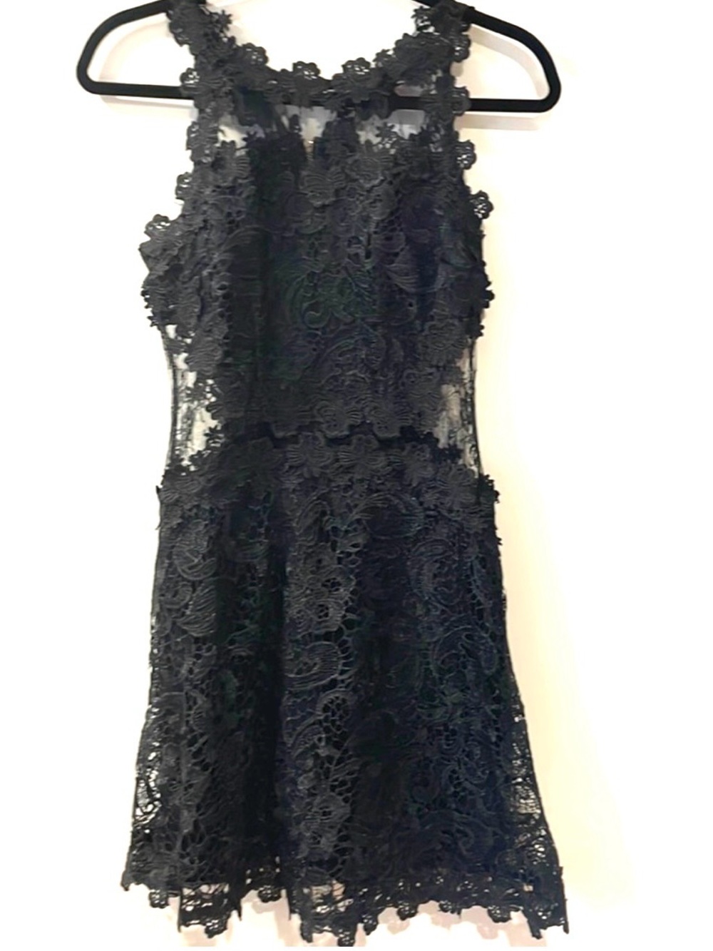 Soieblu Black Floral Lace Halter Dress